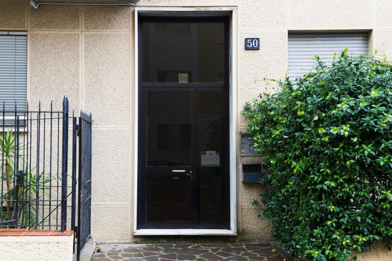 Apartamento Joivy Smart 1-Bed With Modern Amenities Milán Exterior foto